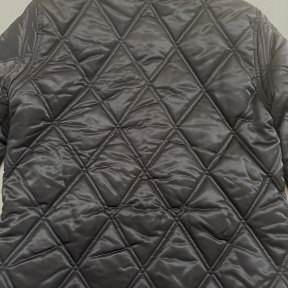 Guess Quilted Cropped Jacket Size M Black Snap Front Puffer Coat Moto ZipPockets - Picture 7 of 16